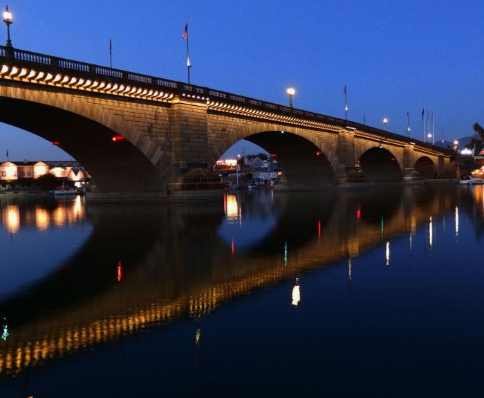 London Bridge Night